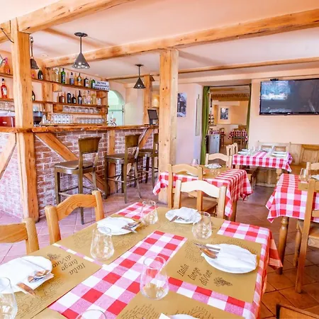Sofinata & Pizzeria 3* Шпиндлерув-Млин