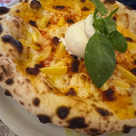 Sofinata & Pizzeria 게스트하우스 3*