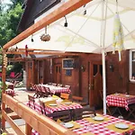 Gæstehus Sofinata & Pizzeria